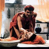 Der gleichnamige Film ergeht sich in den Ausschweifungen des Kaisers