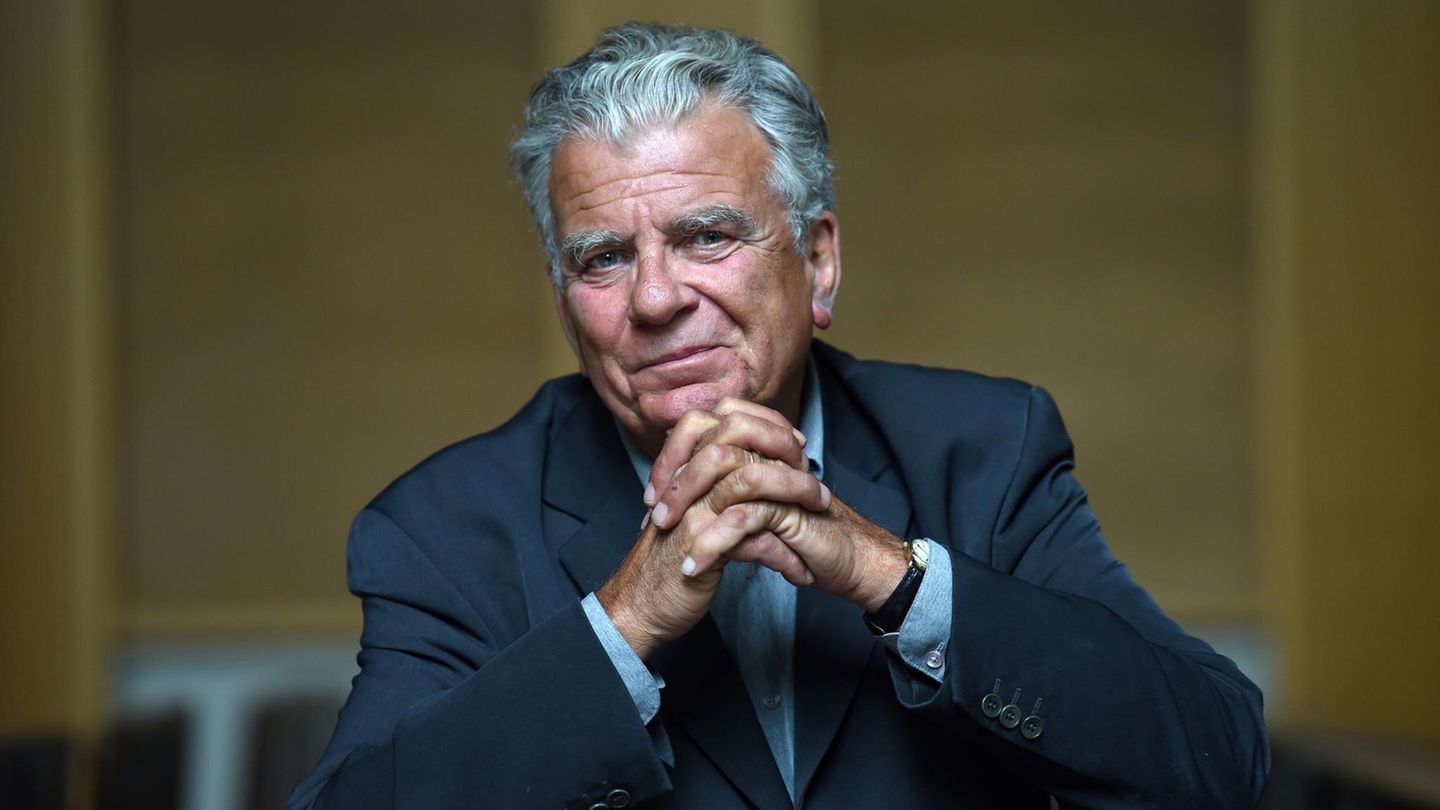 Missbrauchsskandal um Oliver Duhamel: Pariser Salonlöwe soll Stiefsohn missbraucht haben – und Frankreichs Mächtige deckten ihn