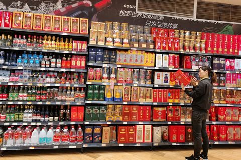Hirseschnaps im Supermarkt