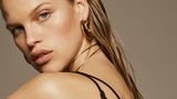 Entdeckt wurde Kim Riekenberg im Alter von 16 Jahren beim Pizzaessen in Hamburg. Mittlerweile ist die 26-Jährige eine ganz Große im Modelbusiness. "Normalerweise tanze ich auf internationalen Sets für Fotoshootings durchs Bild. Dieses Jahr stelle ich mich einer neuen Herausforderung: Ich werde mein Tanzbein für die neue 'Let's Dance'-Staffel schwingen. Ich kann es kaum erwarten und freu mich total drauf."