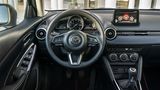 Das Cockpit kennt man in seinen Grundzügen von anderen Mazda-Modellen
