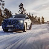 Der Mercedes EQA lädt mit bis zu 100 kW