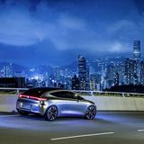 Ganz so schnittig, wie beim Mercedes Concept EQA ist die Silhouette nicht