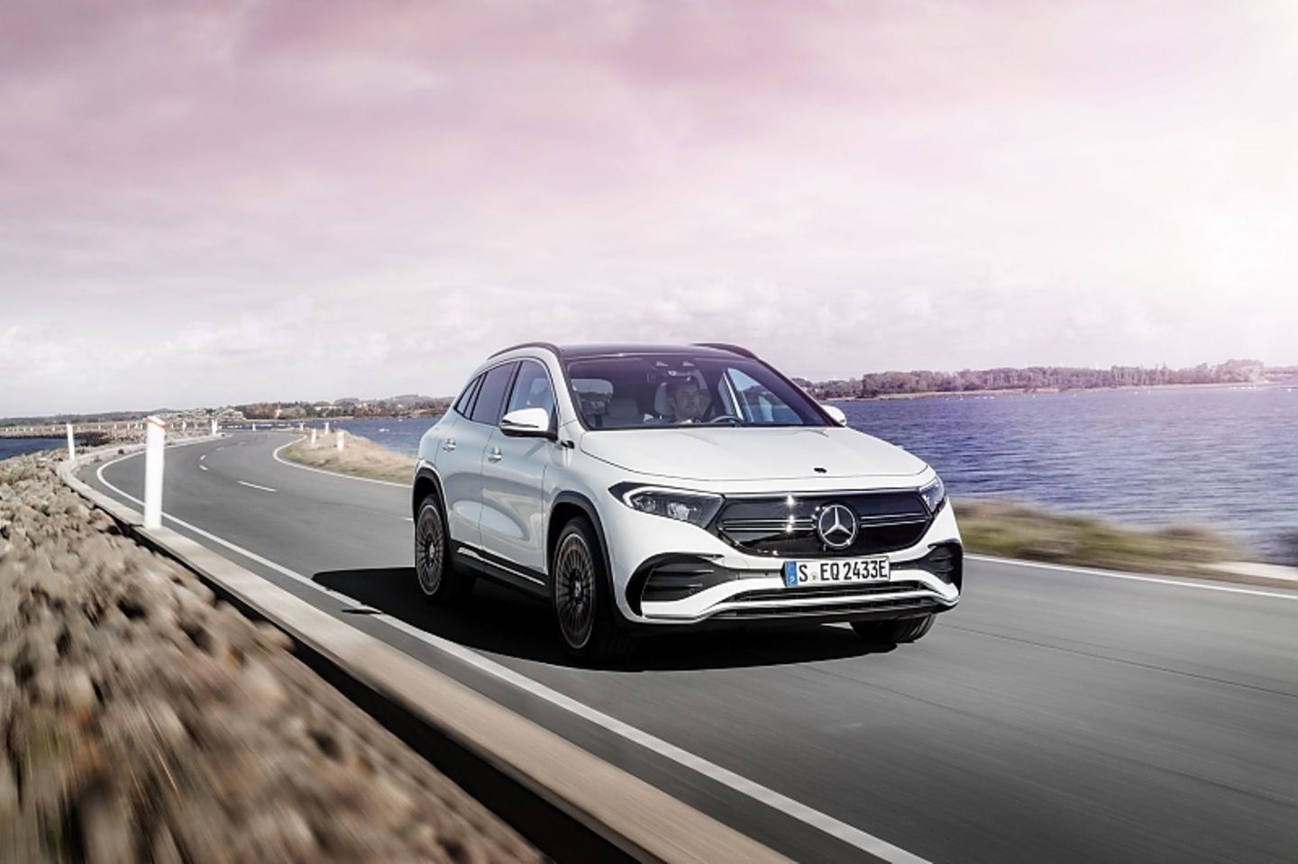 Der Mercedes EQA 250 hat 140 kW / 190 PS