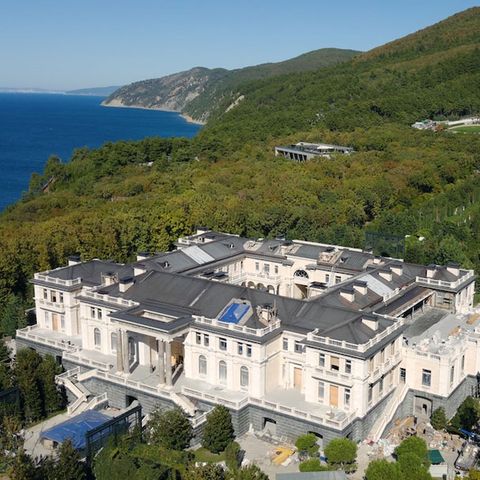 Der Palast Putins an der Schwarzmeerküste 