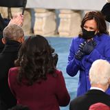 Die frisch vereidigte Vizepräsidentin Kamala Harris teilt ihre Freude mit den Obamas