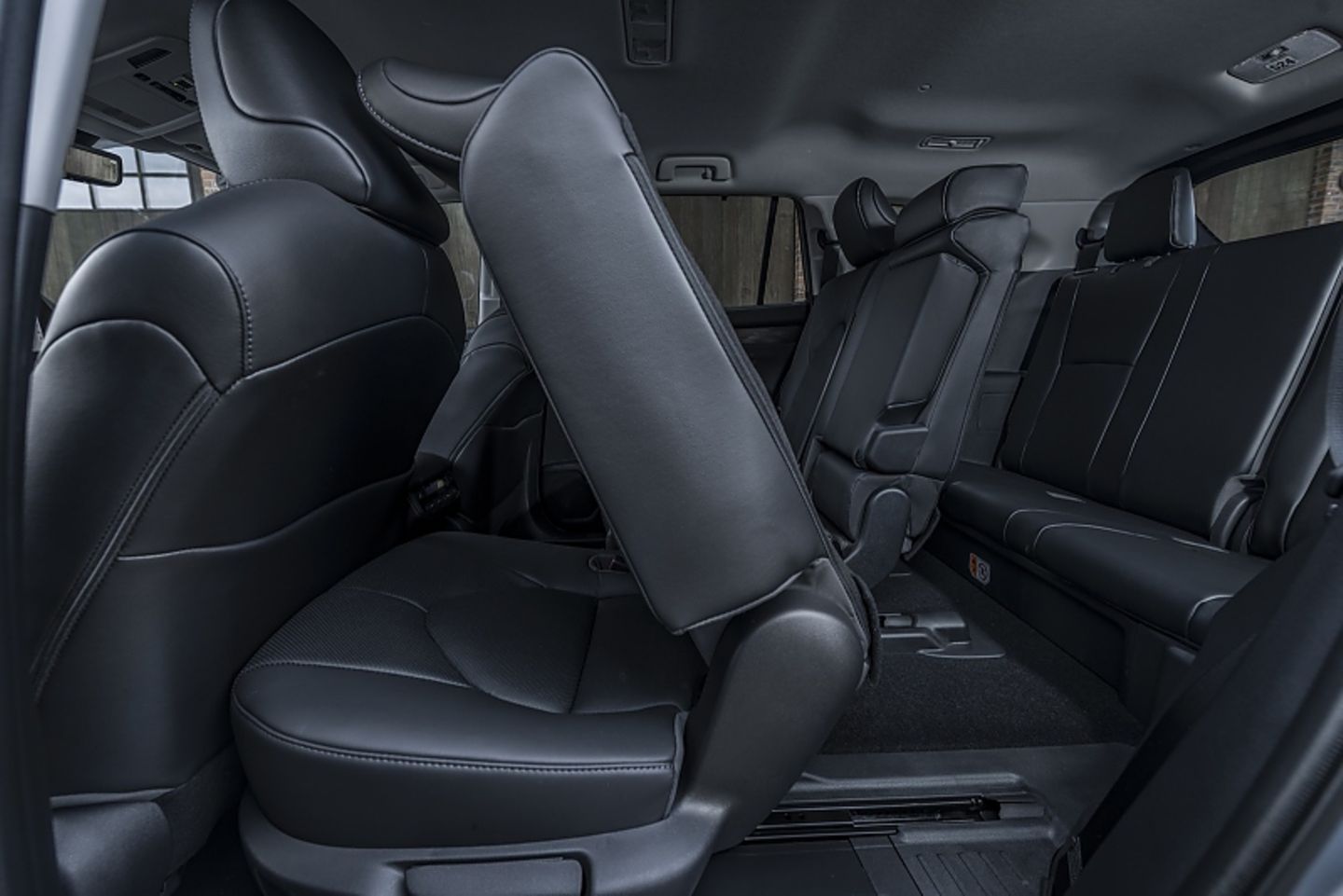 Toyota Highlander 2021