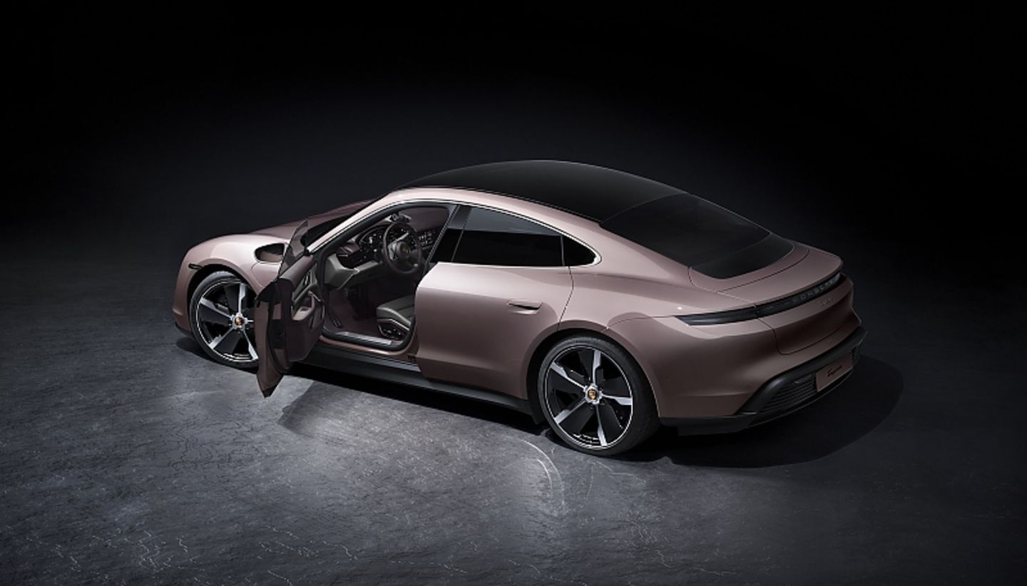 Porsche Taycan Basismodell 2021