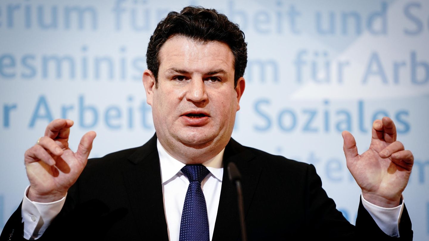 Hubertus Heil (SPD) will auf Vermögensprüfung bei Hartz-IV-Beziehern verzichten