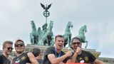 Kevin Großkreutz hier mit Andre Schürrle, Mario Götze und Lukas Podolski