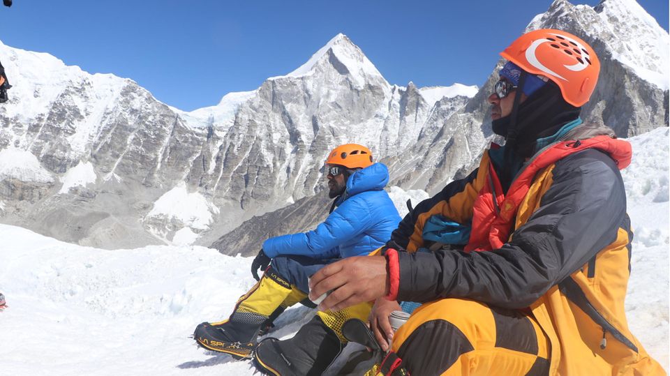 Bergsteiger am Mount Everest (Symbolbild) Bergsteiger am Mount Everest (Symbolbild)