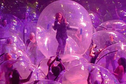 Bereits im Oktober testeten "The Flaming Lips" ihre Idee der "Space Bubbles 