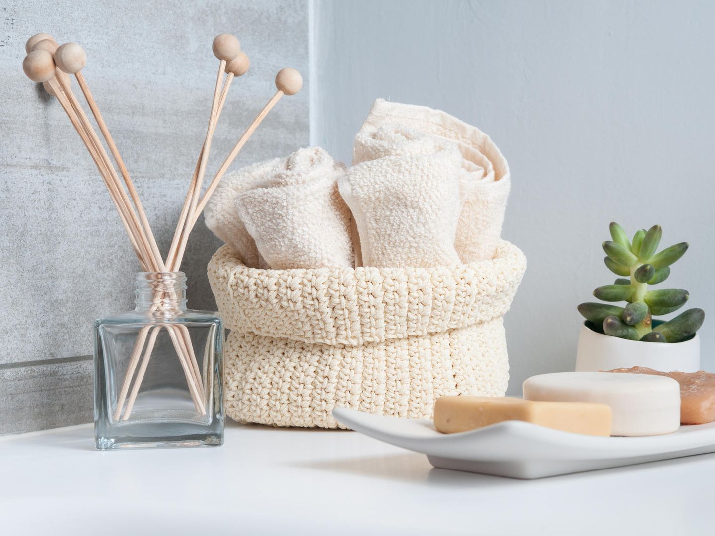 Badezimmer Deko Trends: So gestalten Sie das WC um