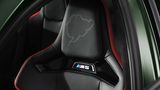 Ein BMW M "Easter Egg" ist die Streckengrafik der Nordschleife auf den Kopfstützen der Sitze