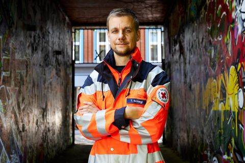 Tobi Schlegl über seine Arbeit im Rettungsdienst