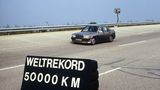 Der Mercedes 190 E 2.3 16 legte 1983 50.000 Kilometer in 201 Stunden 39 Minuten und 43 Sekunden zurück