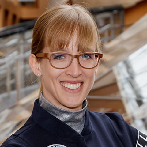 Insa Thiele-Eich in Montur