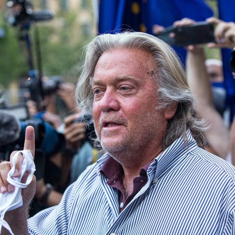 Begnadigter Ex-Berater: Trumps dunkler Einflüsterer: So arbeitet Steve Bannon am Comeback des Ex-Präsidenten