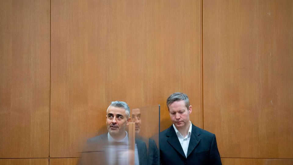 Lübcke-Urteil Stephan Ernst mit Anwalt