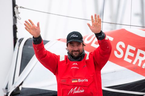 Boris Herrmann winkt