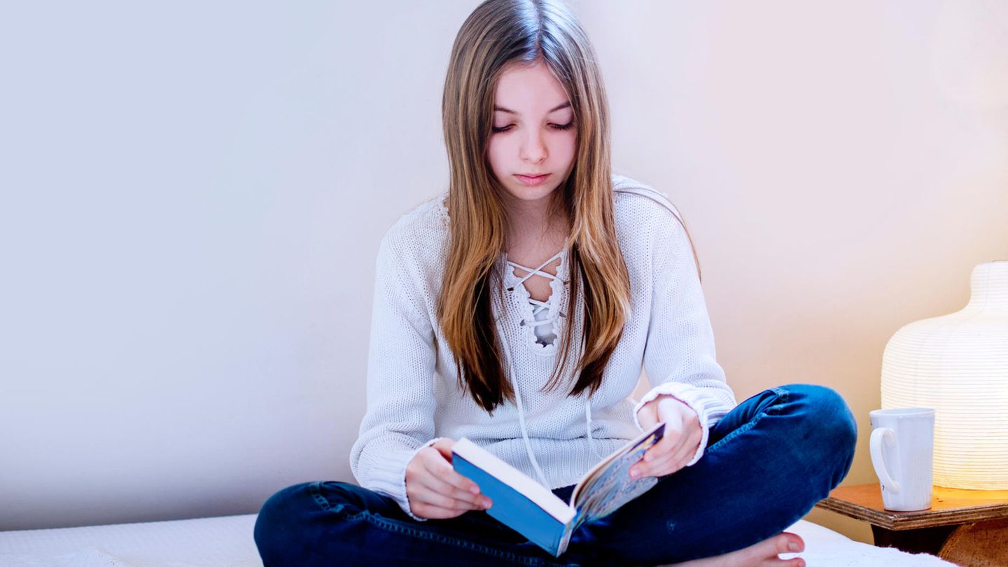 Die Diagnose: Ein Mädchen hat plötzlich Ängste und Zuckungen – im Hals findet der Arzt kleine Eindringlinge Die Diagnose: Ein Mädchen hat plötzlich Ängste und Zuckungen – im Hals findet der Arzt kleine Eindringlinge