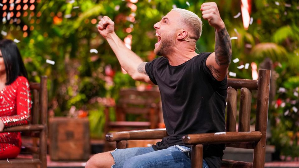 Filip Pavlovic verließ die "Dschungelshow" als Sieger - und darf nun nächstes Jahr ins echte Dschungelcamp