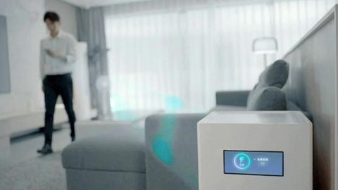 Mi Air Charge: Xiaomi zeigt Technologie, die Smartphones aus mehreren Metern Entfernung lädt - sogar durch Menschen hindurch