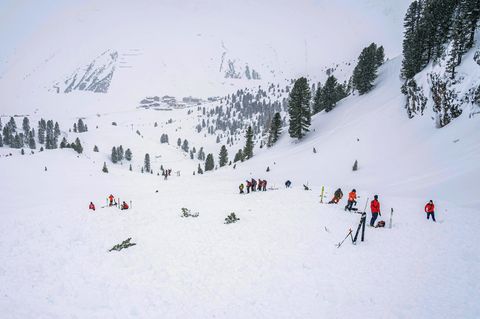 Zwei Tote bei Lawinenabgängen in Tirol