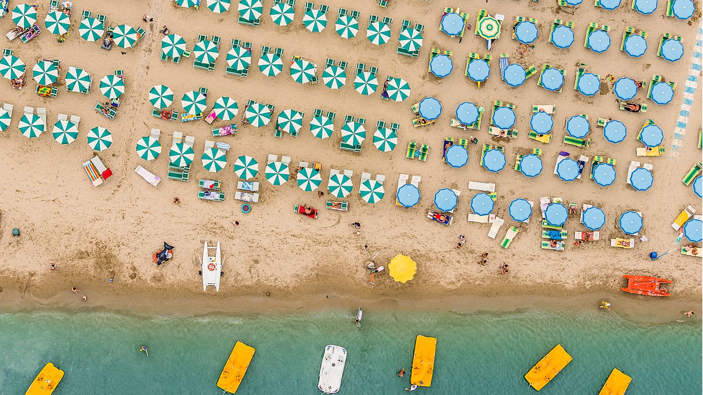 Badeorte an der Adria: Nachbarn als Überbrückungs-Urlauber – So bereiten sich Italiens Hotels für die Saison vor Badeorte an der Adria: Nachbarn als Überbrückungs-Urlauber – So bereiten sich Italiens Hotels für die Saison vor