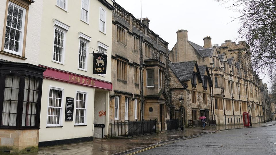 Tolkien, Lewis und Tony Blair tranken im Lamb & Flag Einer der ältesten Pubs der Welt muss