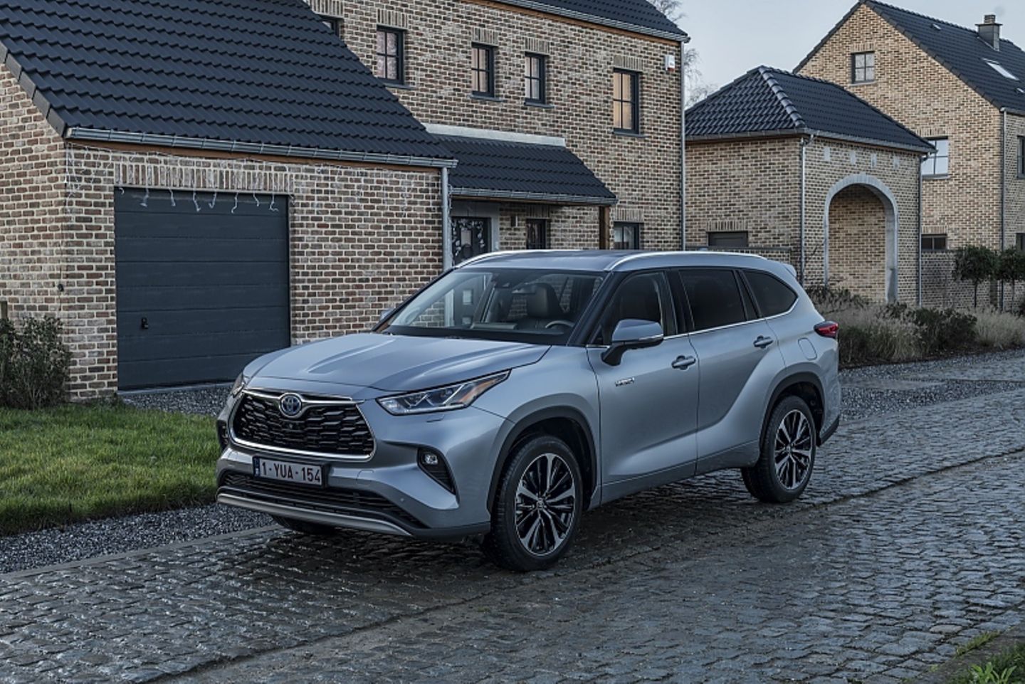Toyota Highlander 2021
