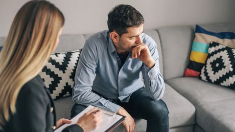 Depressionen, unbewältigte Konflikte: Analyse oder Therapie? So unterscheiden sich die Behandlungsmethoden psychischer Krankheiten
