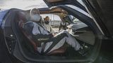 Auf dem Handlingkurs von Nardo lässt Nick Heidfeld den Pininfarina Battista fliegen
