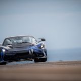 Das Carbon-Monocoque, die Batterie und das "Skateboard" stammen vom Kooperationspartner Rimac