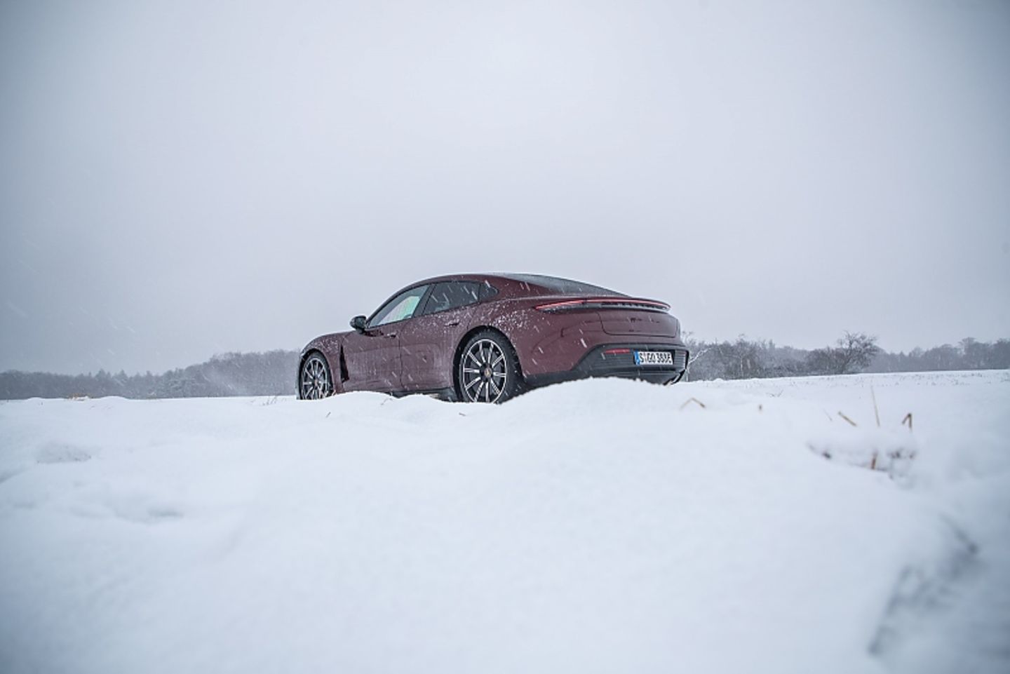 Porsche Taycan Basismodell 2021