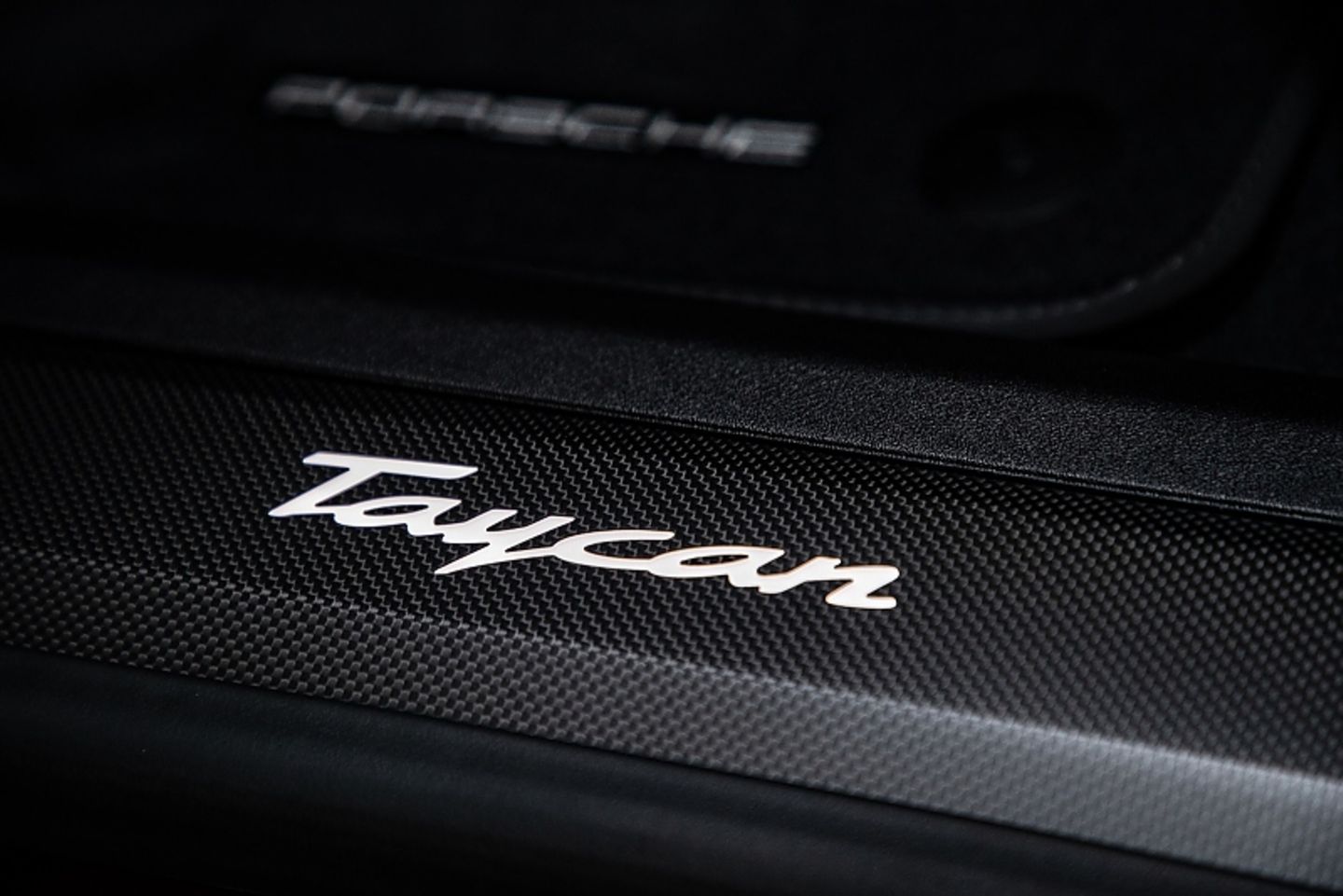 Porsche Taycan Basismodell 2021
