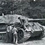 Ende April 1945 bestand die 503. Schwere Panzerabteilung nur noch aus acht Tiger II.