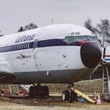 In die Jahre gekommen, der Lack blättert ab. So sieht die heute 60 Jahre alte Boeing 707 aus.