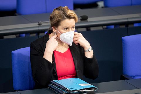 Franziska Giffey, Bundesfamilienministerin, fordert "Kita-Ampel".