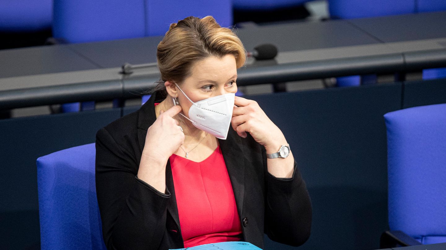 Franziska Giffey, Bundesfamilienministerin, fordert "Kita-Ampel".