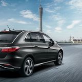 Der Denza 500 hat 2018 ein neues Exterieurdesign verpasst bekommen