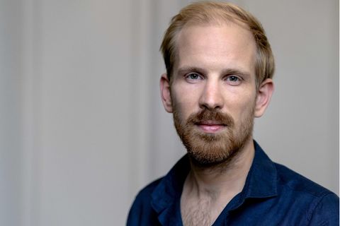 Bestsellerautor: Macht die Pandemie uns zu Egoisten? Von wegen, sagt Rutger Bregman: "Wir sind viel besser, als wir glauben!"