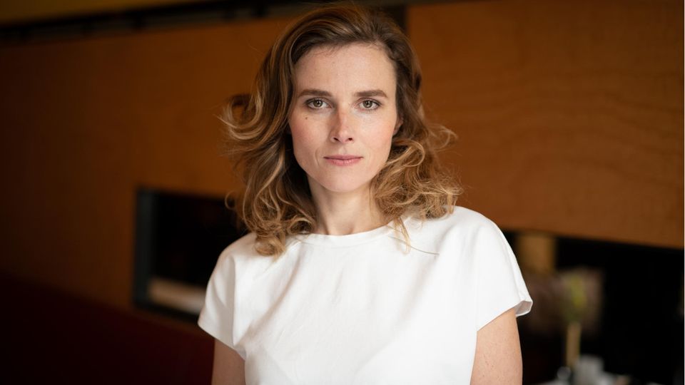 Karin Hanczewski Karin Hanczewski