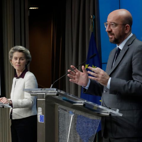 Ursula von der Leyen, Präsidentin der Europäischen Kommission, und Charles Michel, Präsident des Europäischen Rates