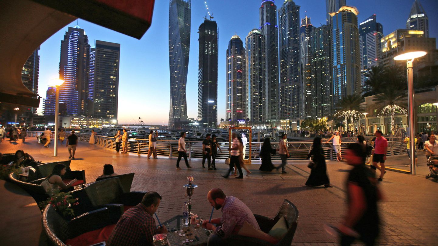 Business with the Virus: Corona-Impftourismus in Dubai: How Super-Rich in protection against the Virus to jump the queue