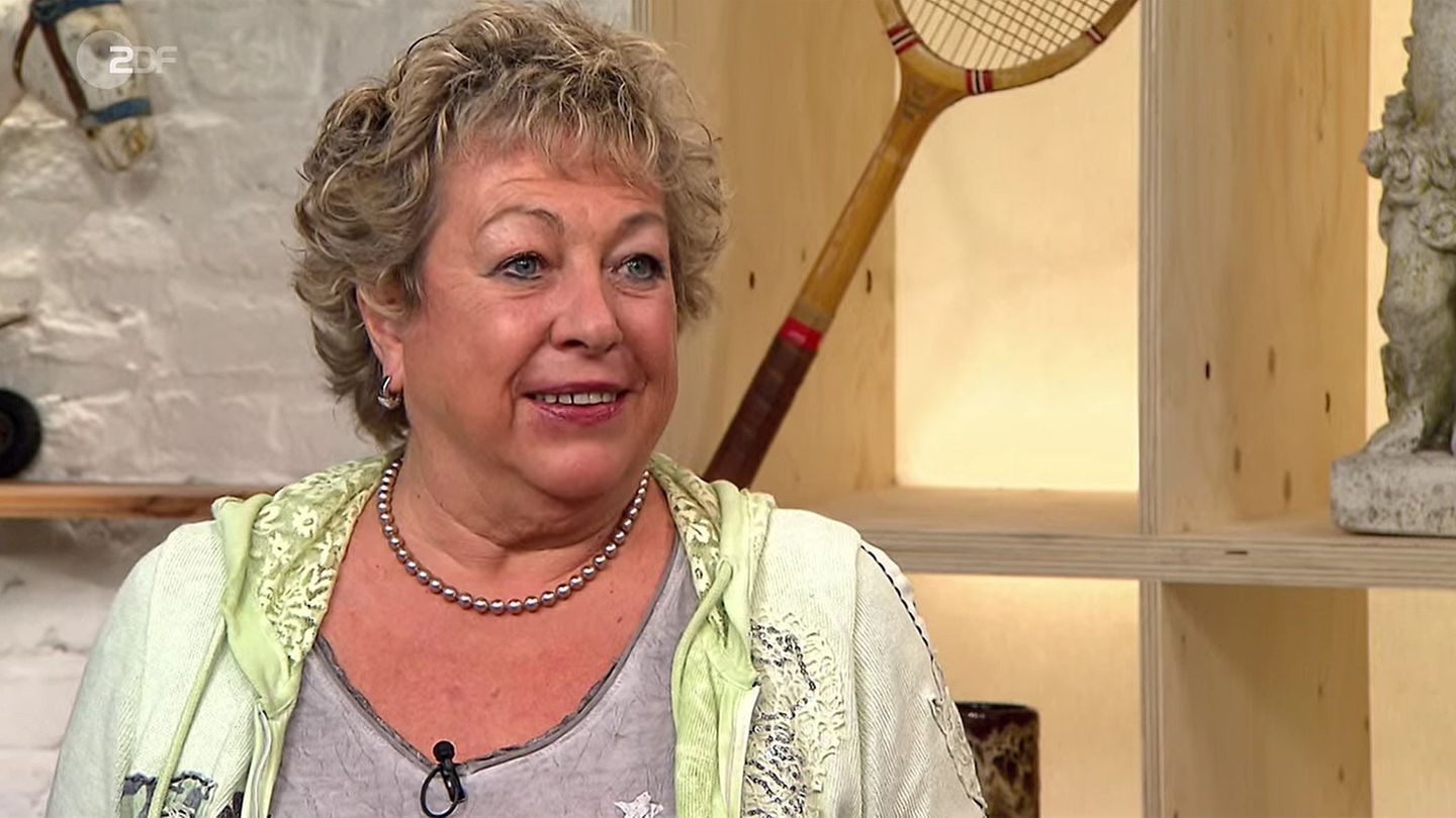 Bei "Bares für Rares"-Verkäuferin Marina Lappe beißen die Händler auf Granit.