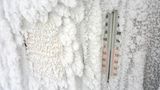 Auch in den nächsten Tagen bleibt es frostig: In der kommenden Nacht können die Temperaturen von Nordbayern und der Pfalz bis ins mittlere Norddeutschland und zur Mecklenburger Seenplatte hin zwischen -10 und -15 Grad betragen.