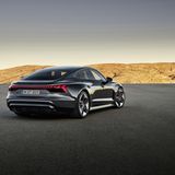 Die Höhe des Audi e-tron GT beträgt lediglich 1,41 Meter
