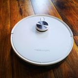 Für obere Fläche wurde ein irisierenden Kunststoff gewählt.