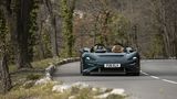 Ohne die Aero-Planke spürt der Fahrer die Elemente deutlicher